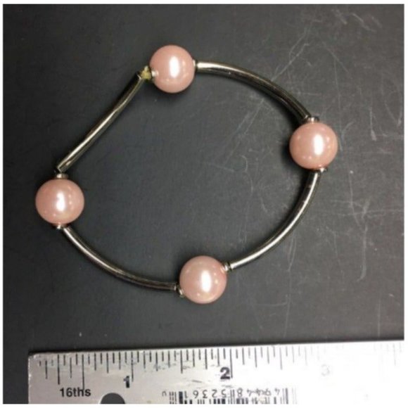 Curved Links Stretch Bracelet Barbie Pink Pearl Silver Retro Cottage Soft Girl - Picture 3 of 3
